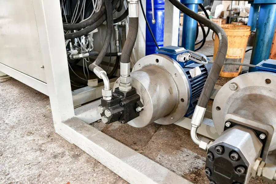 How Temperature Affects Hydraulic Cylinders?